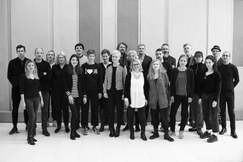 Vertreterinnen und Vertreter des Kooperationsprojekts VARIOUS OTHERS